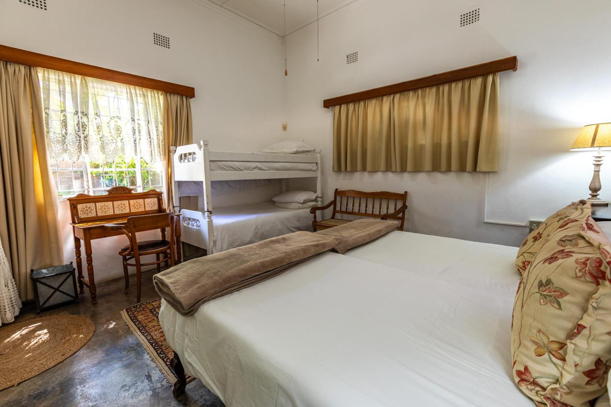 Hh 820 Accomodation Grootfontein Exteriör bild