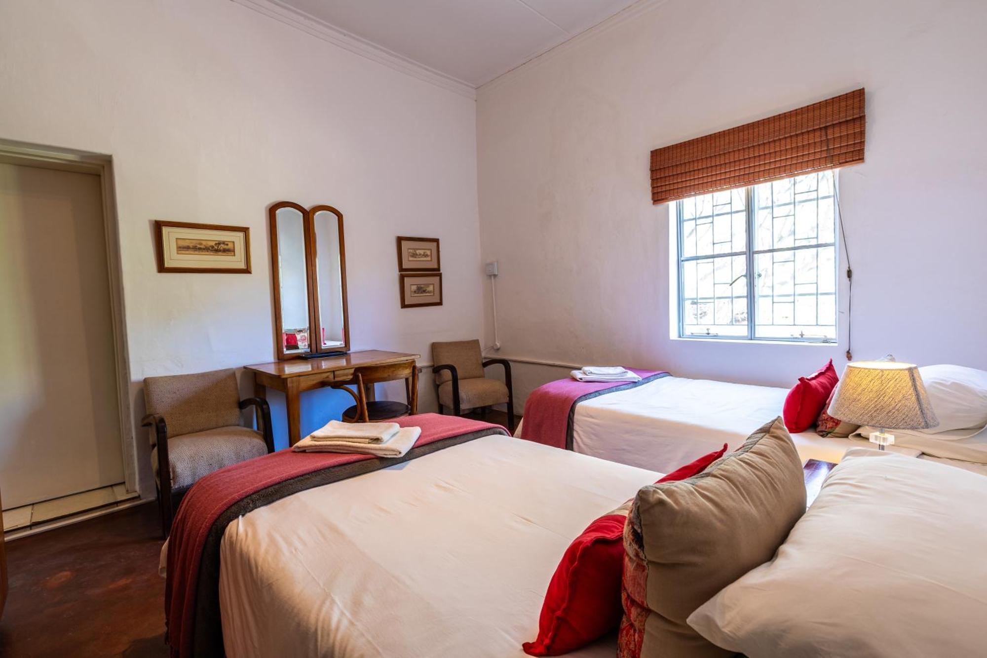 Hh 820 Accomodation Grootfontein Exteriör bild